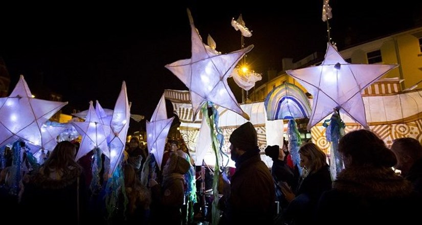 Family Craft Workshop - Build a Parade Puppet!